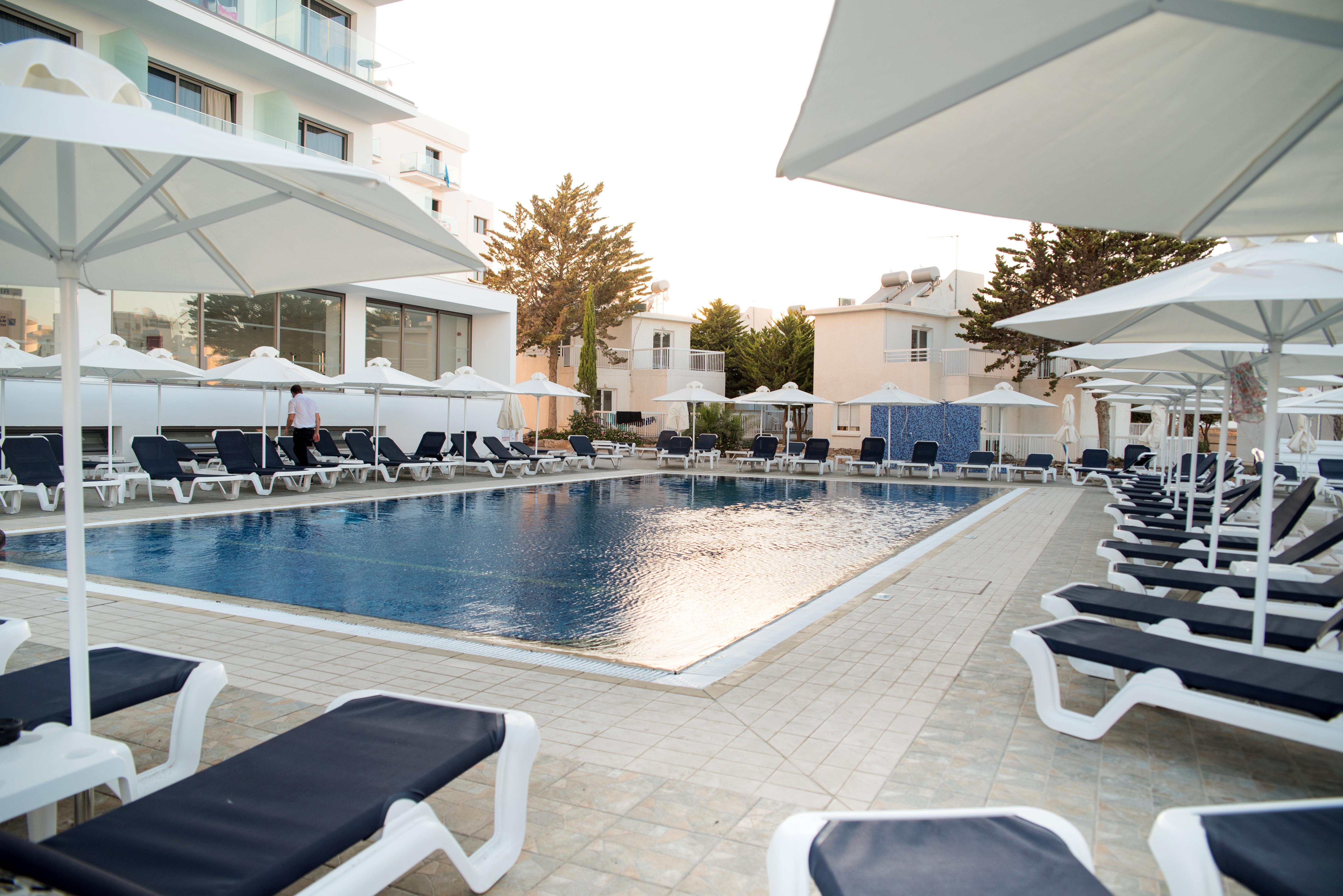Mandali Hotel Protarász Kültér fotó