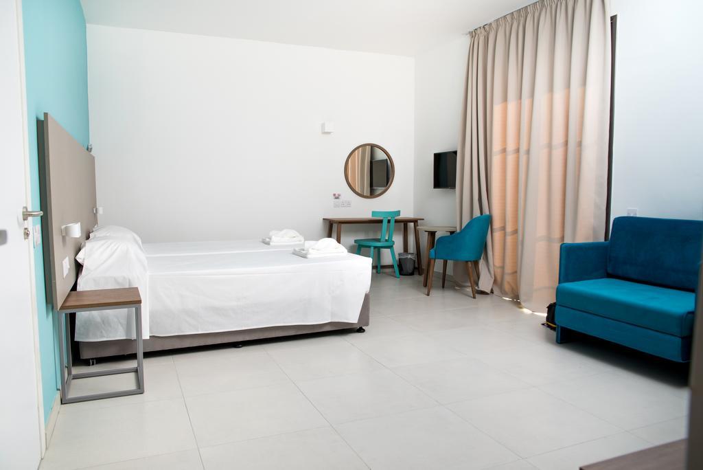 Mandali Hotel Protarász Kültér fotó